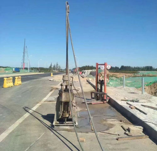 万宁公路高聚物注浆加固